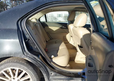 2009 Mercury Milan V6 Premier from USA, damaged, VIN 3MEHM08109R624557